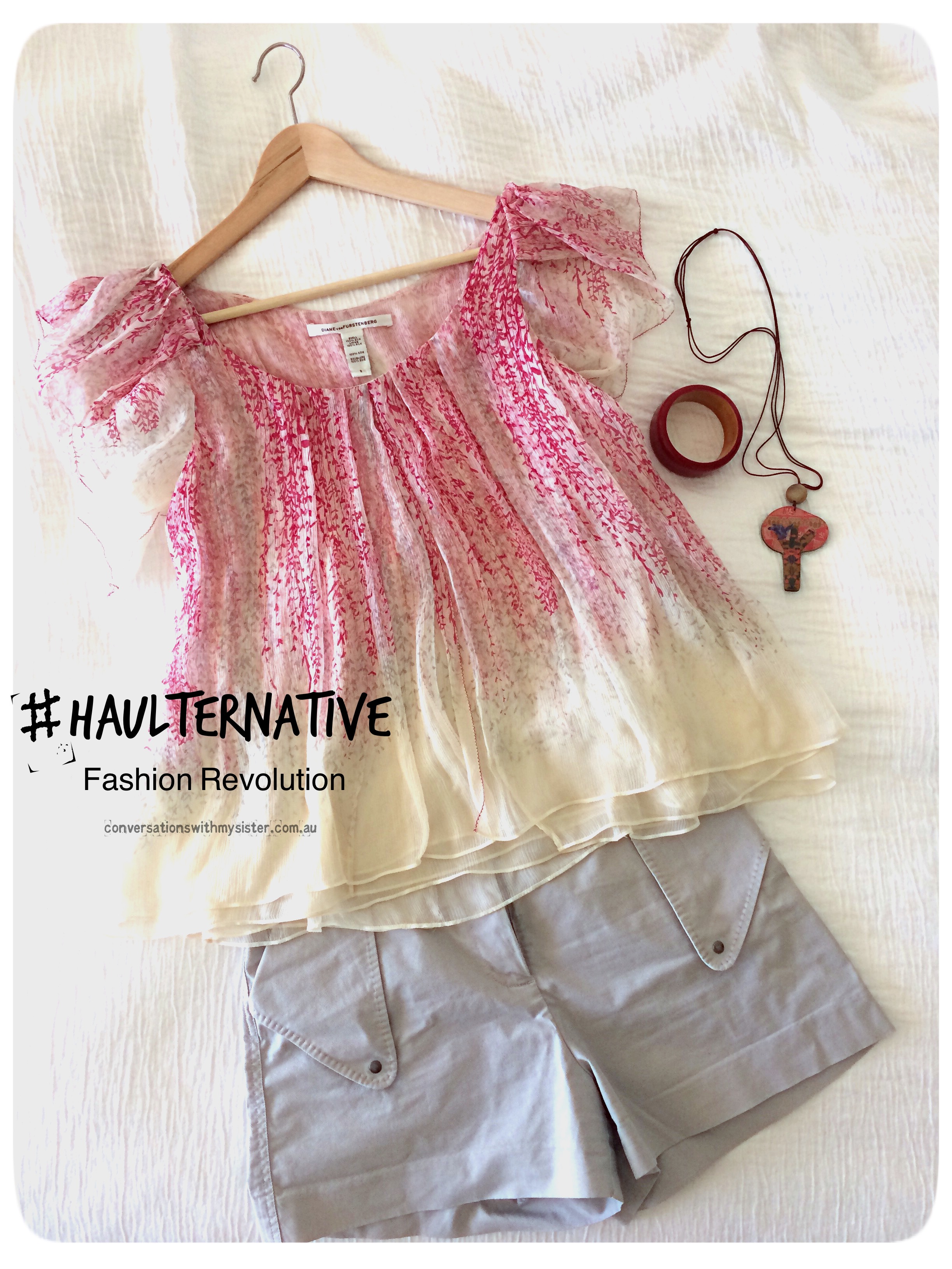 It's Fashion Revolution Week and this year I would like to share a selection of '2hand' outfits in support of their '#haulternative' campaign. An initiative designed to start conversations around fun, practical and environmentally friendly alternatives to buying new, when your wardrobe needs refreshing.